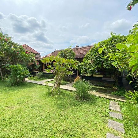 Pomelo Guest House Убуд Екстер'єр фото