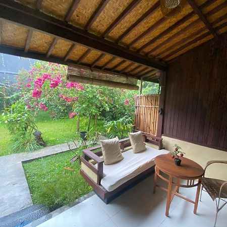 Pomelo Guest House Убуд Екстер'єр фото