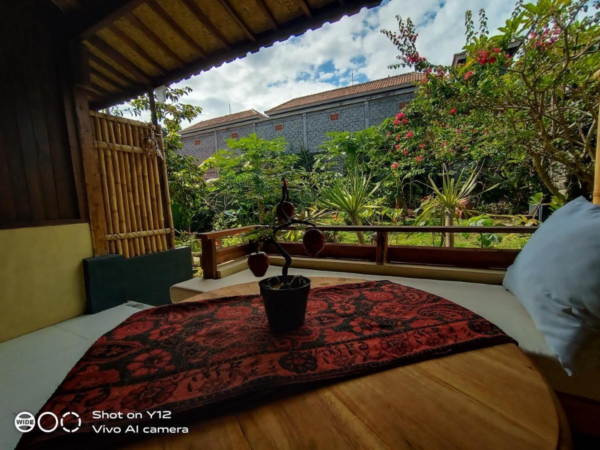 Pomelo Guest House Убуд Екстер'єр фото