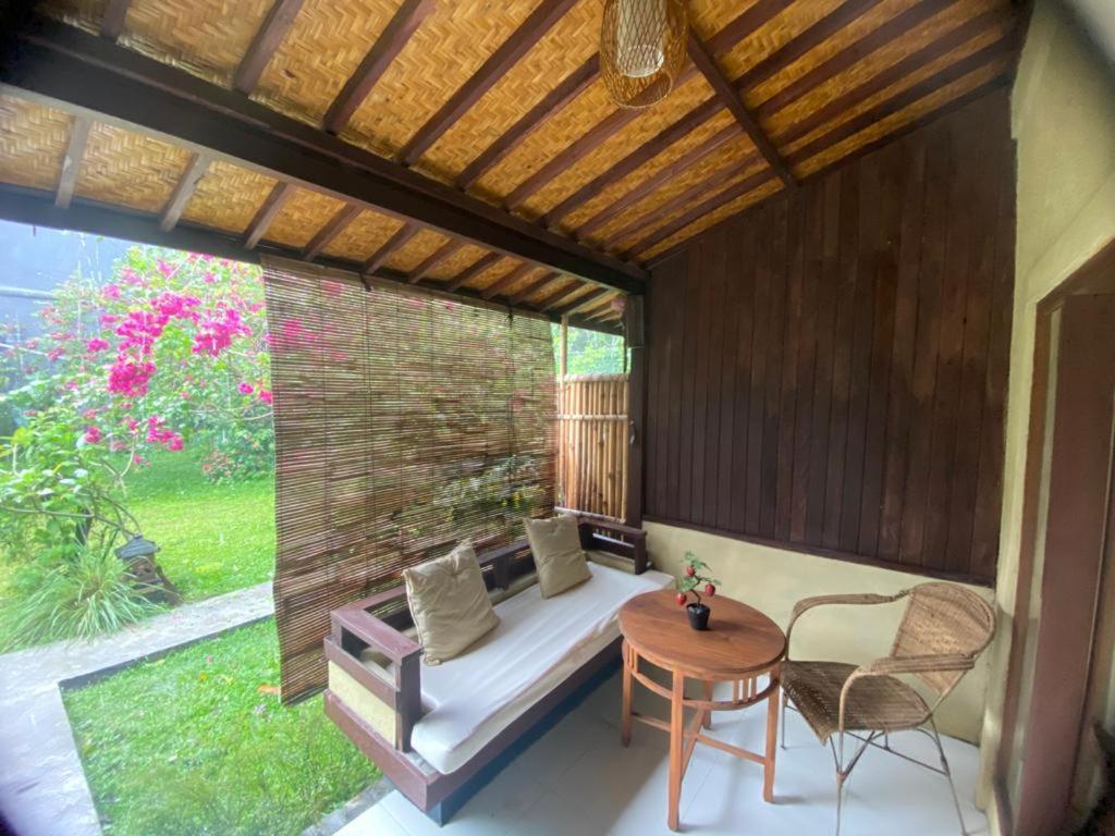 Pomelo Guest House Убуд Екстер'єр фото