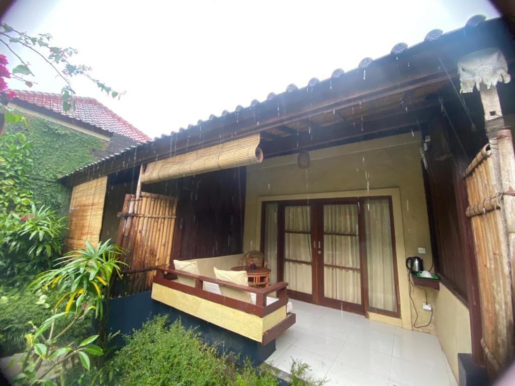 Pomelo Guest House Убуд Екстер'єр фото